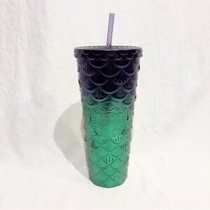 New Starbucks 2025 Mermaid Scales Metallic Purple Teal Green 24oz Tumbler Cup